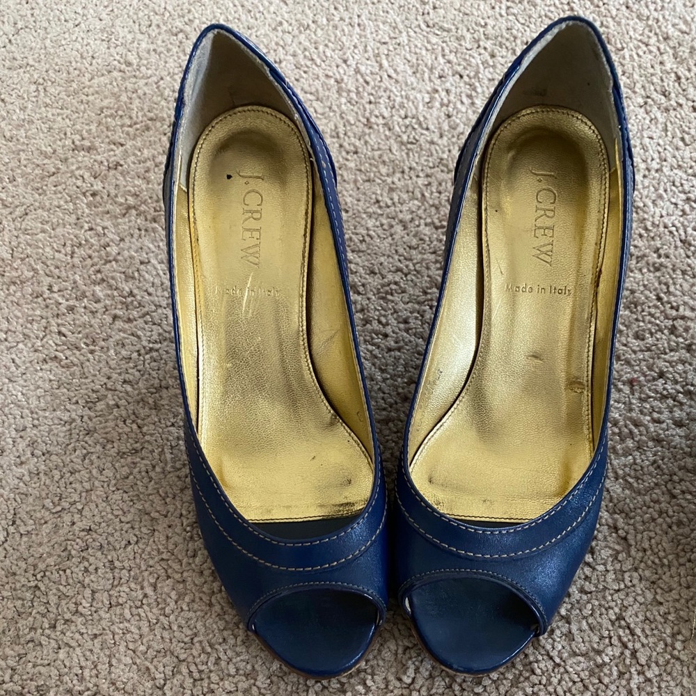 Women’s shoes